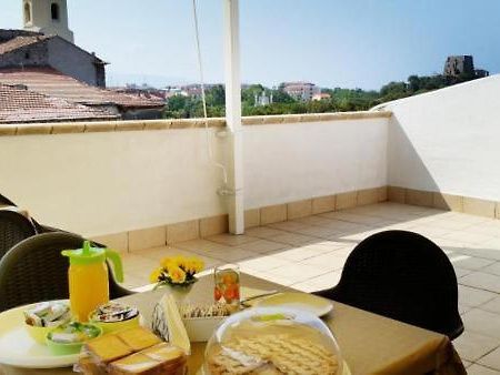 Oz House Bed and Breakfast Scalea Exterior foto