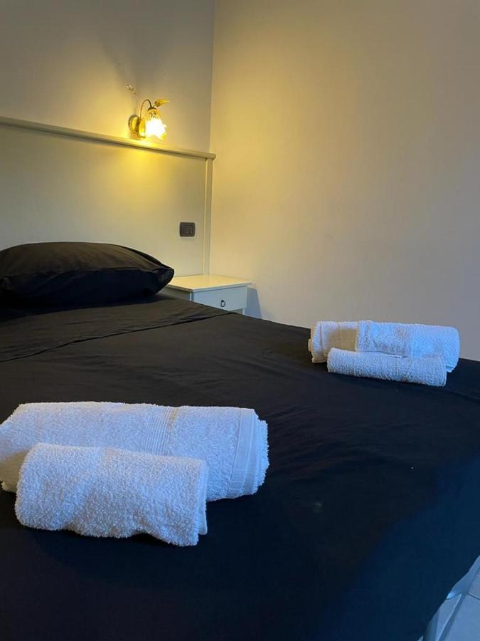 Oz House Bed and Breakfast Scalea Exterior foto